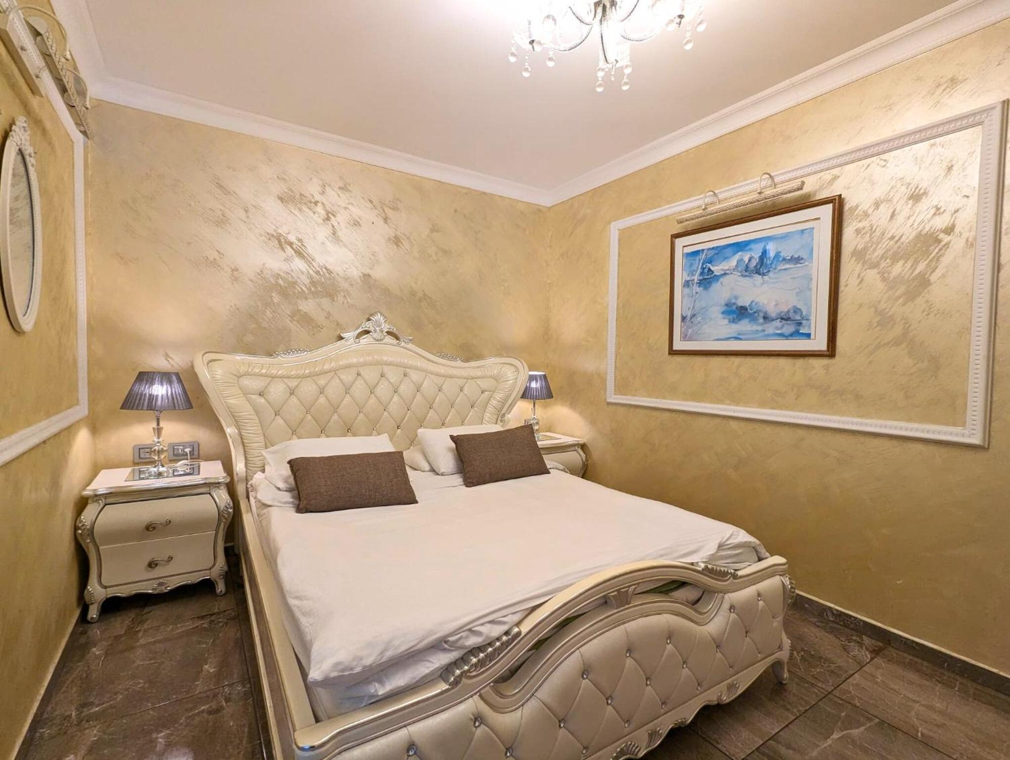 Almog Beach Apt Hotel מלון דירות אלמוג ביץ' Хайфа Екстер'єр фото